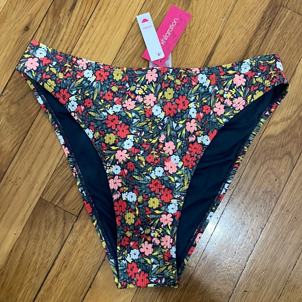 NWT Exhilaration high rise cheeky bikini bottoms Size L (8-10)